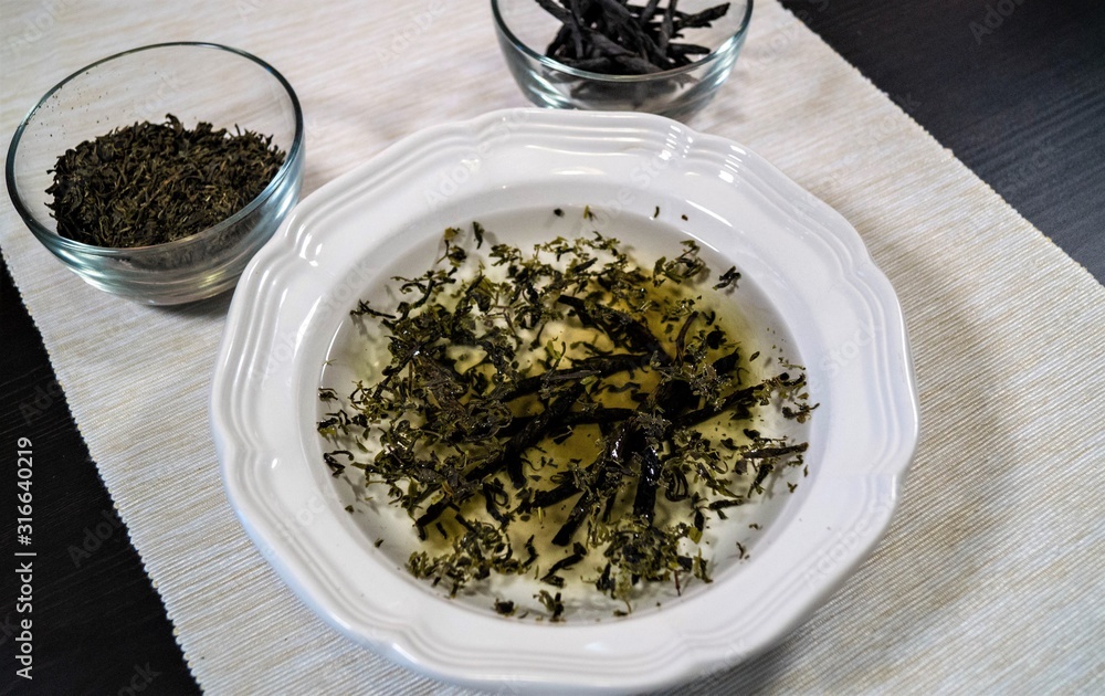 Natural Chinese kuding herbal tea Natural Chinese kuding herbal tea