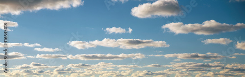 Photography This is a blue sky and clouds in summer.