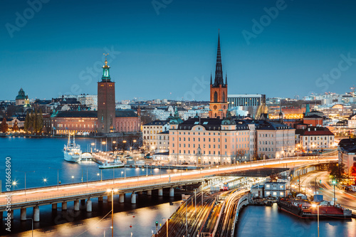 Photo Stockholm skyline panorama at twilight, Sweden, Scandinavia
