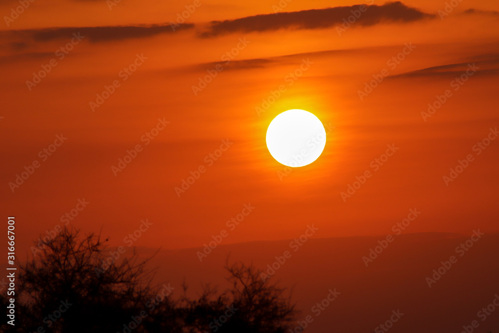 Fototapeta premium Sonnenuntergang in Kenia
