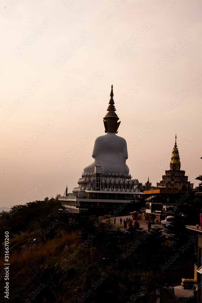 Fototapeta premium Buddha statue