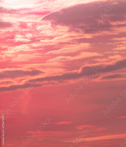 Fototapeta Naklejka Na Ścianę i Meble -  Colorful clouds at dawn of the sun