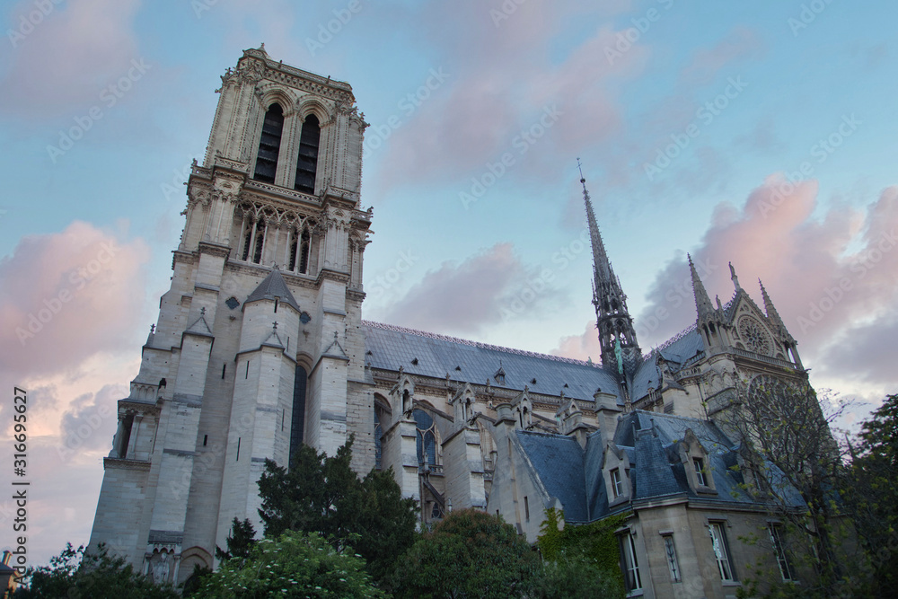 Notre Dame de Paris