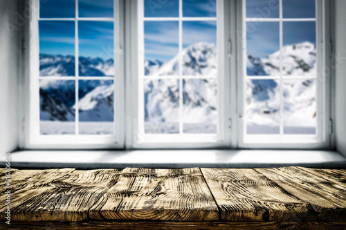 Desk of free space and winter window space 