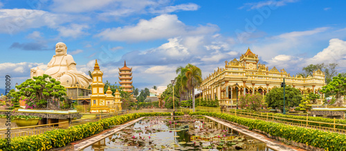 Canvas Print Landscape with Vinh Tranh Pagoda in My Tho, the Mekong Delta, Vietnam