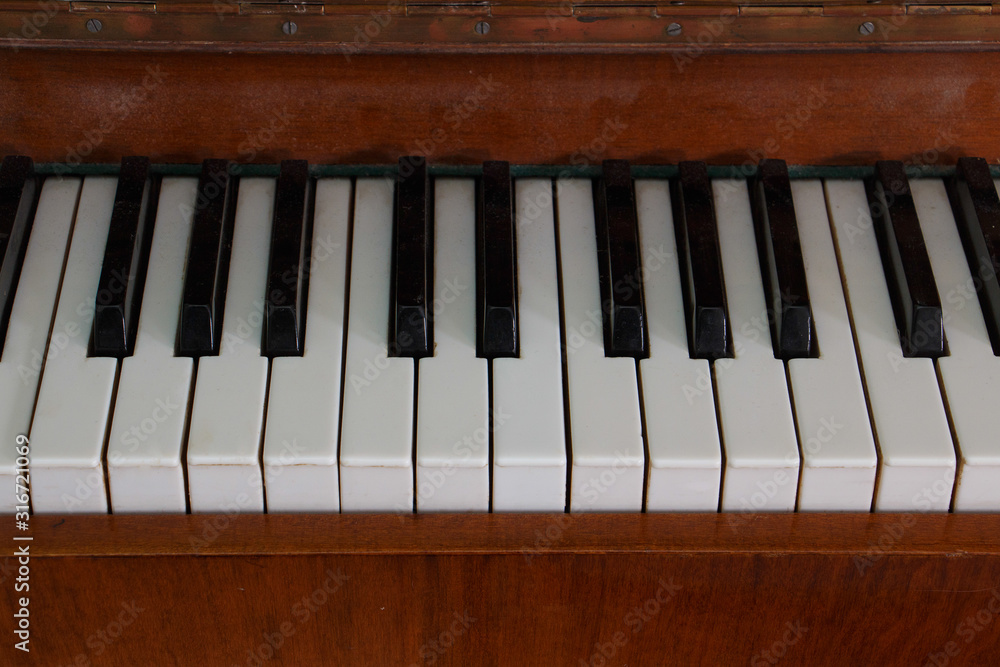 keyboard piano piano requiring maintenance repair keyboard piano piano requiring maintenance repair