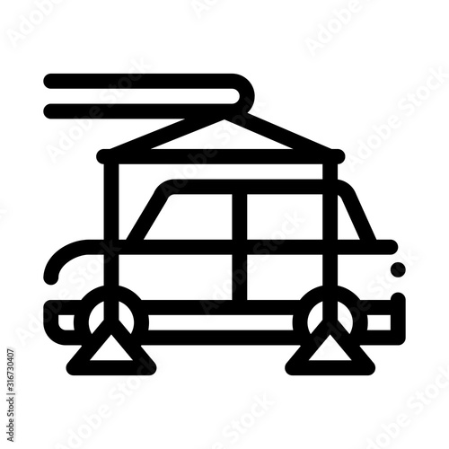 Evacuating Car Icon Vector. Outline Evacuating Car Sign. Isolated Contour Symbol Illustration