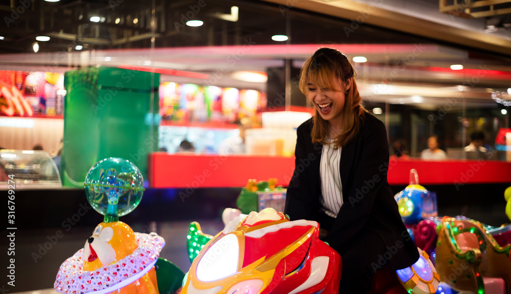 Enjoy play thing in amusement area. Enjoy play thing in amusement area.