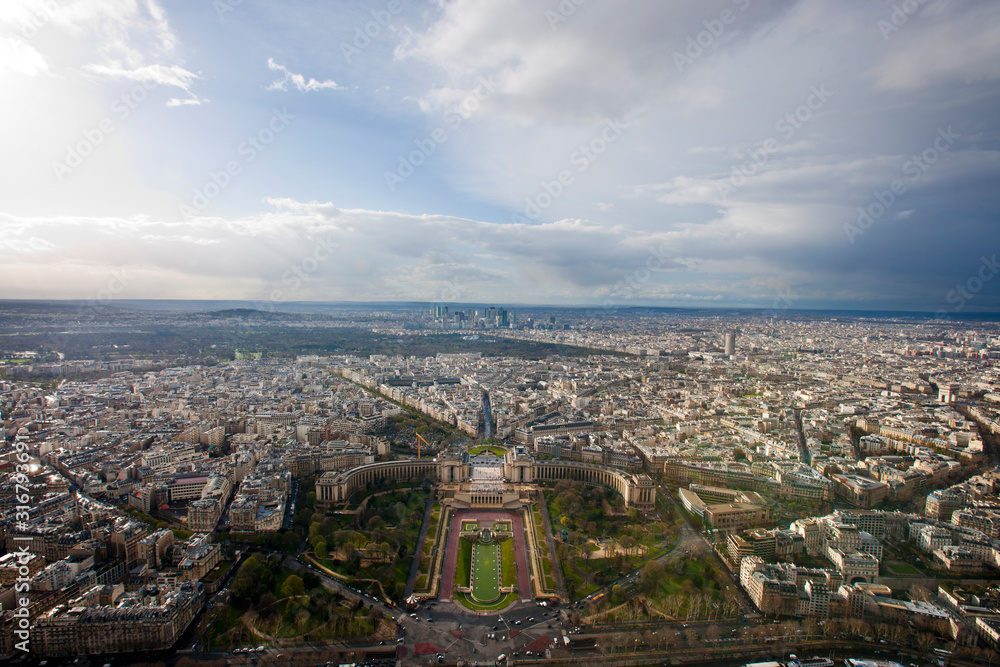 Obraz premium Aerial View of Paris, France