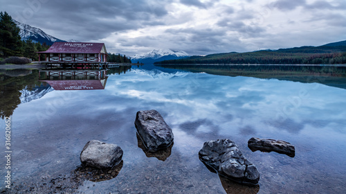 MALIGNE LAKE ALBERTA CANADA