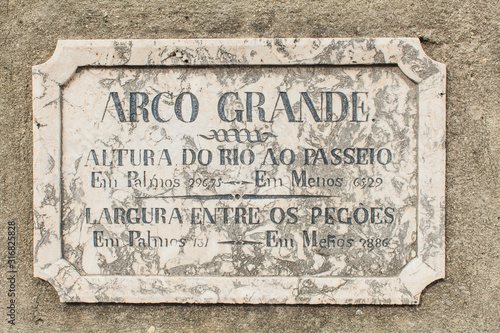 the aqueduct plaque of measures in Lisbon
