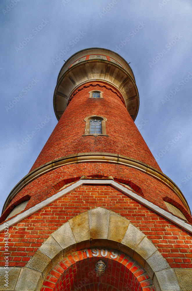 Historischer Wasserturm am Bahnhof von Lingen