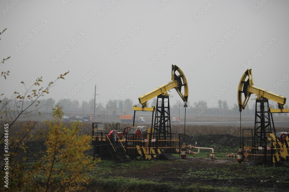 Fototapeta premium oil pump jack