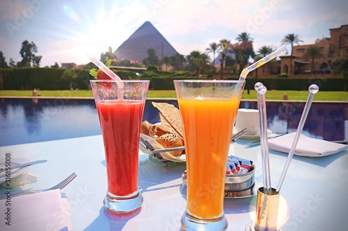 Egypt Cairo: Breakfast by the Pyramids with mango juice and stawberry frappe at the Mena House 