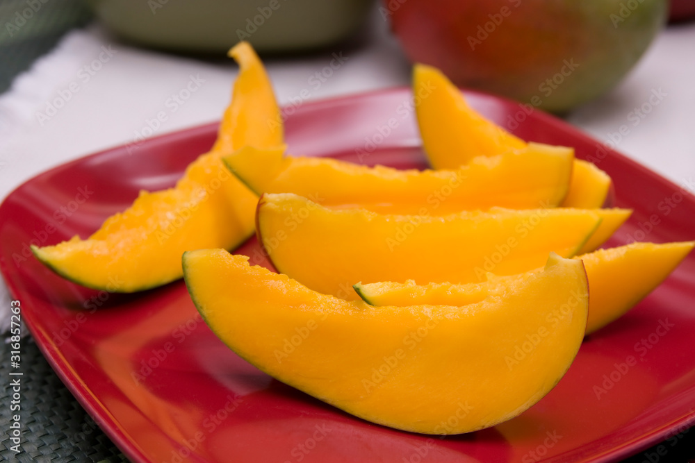fresh mango slices fresh mango slices