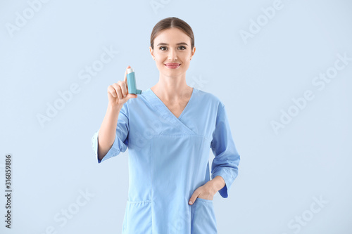 Portrait of female doctor w...