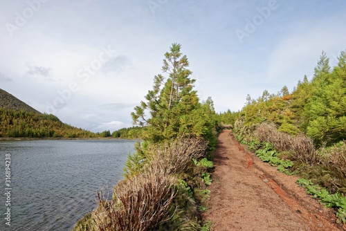 Azoren - São Miguel - Lagoas Empadadas - Wanderweg photo