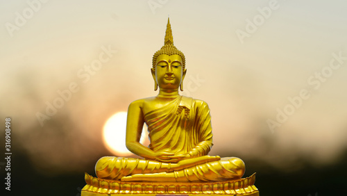 buddha statue in thailand