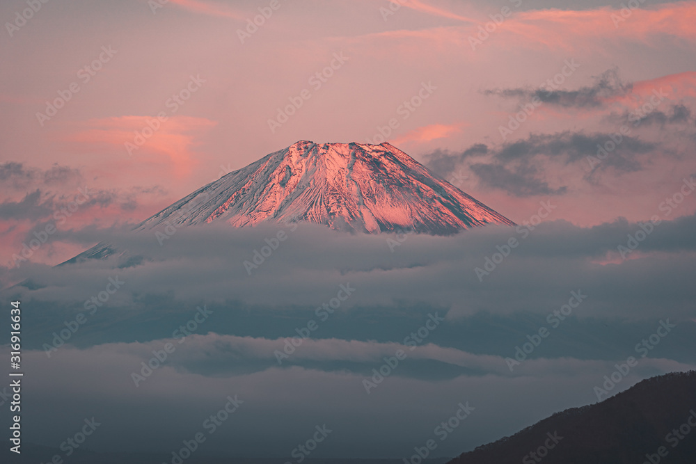 Timelapse of Mt. Fuji at dawn, Japan