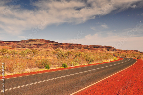 Road to Karijini