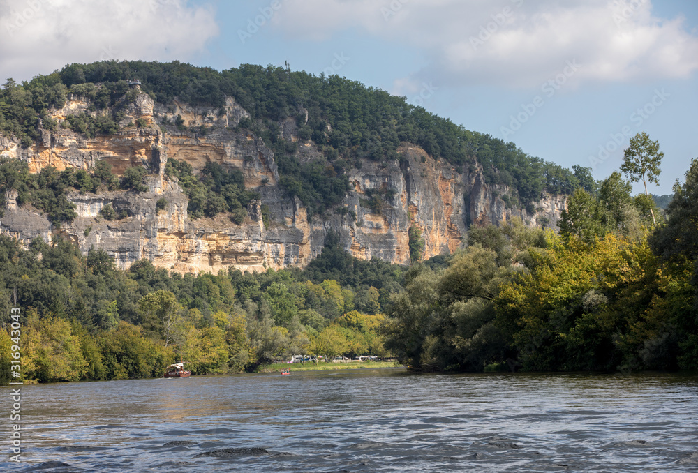 Dordogne river near La Roque-Gageac, Aquitaine, France Dordogne river near La Roque-Gageac, Aquitaine, France