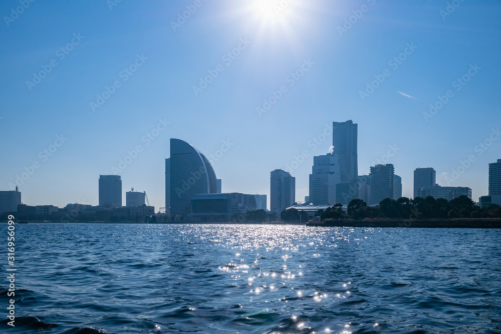 Fototapeta premium 神奈川県 横浜市 クルージング