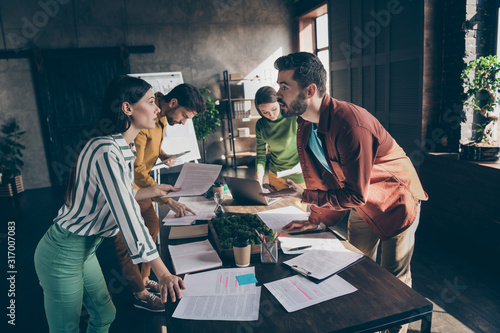 Fotografie Photo of business people having quarrel based on the final decision about solvin