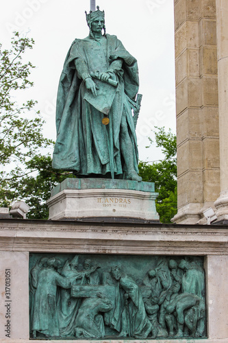 Andras bronze statue in Budapest photo