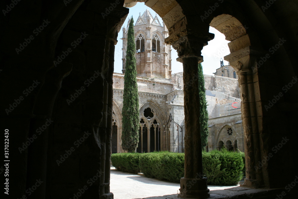 Monastery of Vallbona - cloister