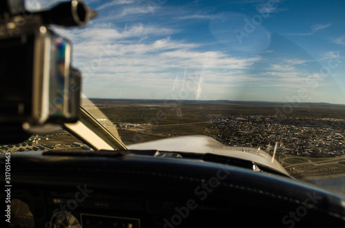 PA-28-180 Archer landing at SAWE/RGA  photo