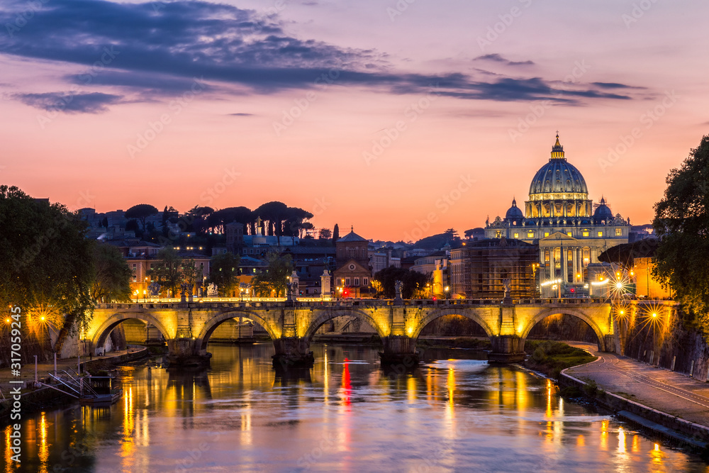 Fototapeta premium Vatican city. St Peter's Basilica. Panoramic view of Rome and St. Peter's Basilica, Italy