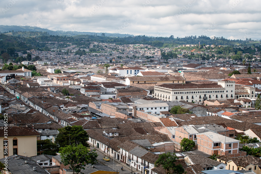 Vista panoramica de la capital del Cauca, Popayan en Colombia