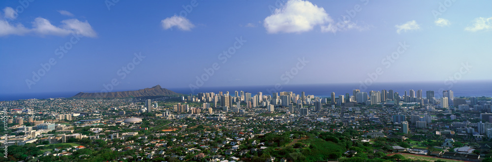 City of Honolulu and Diamond Head Volcano, Oahu, Hawaii