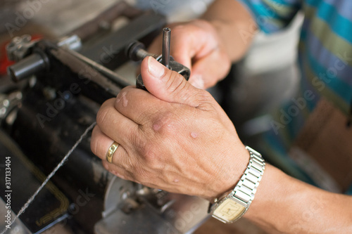  Weaving Working Hands of Colombia © KreaFoto