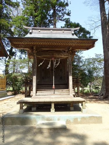 初発神社