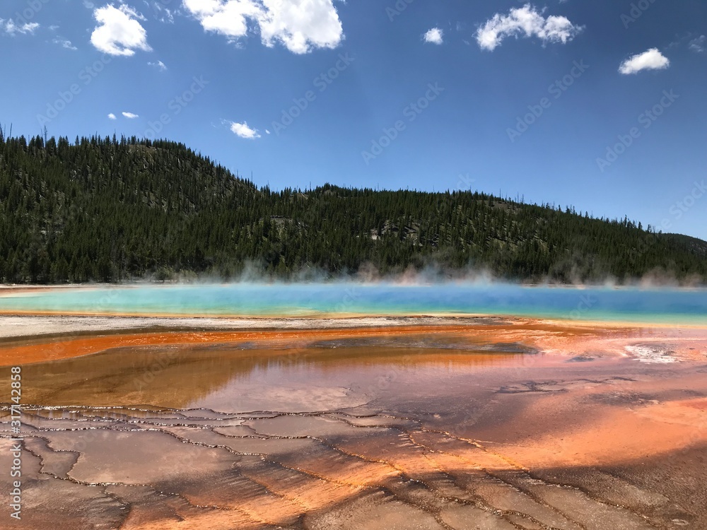 Colorful hot springs and geysers in Yellowstone