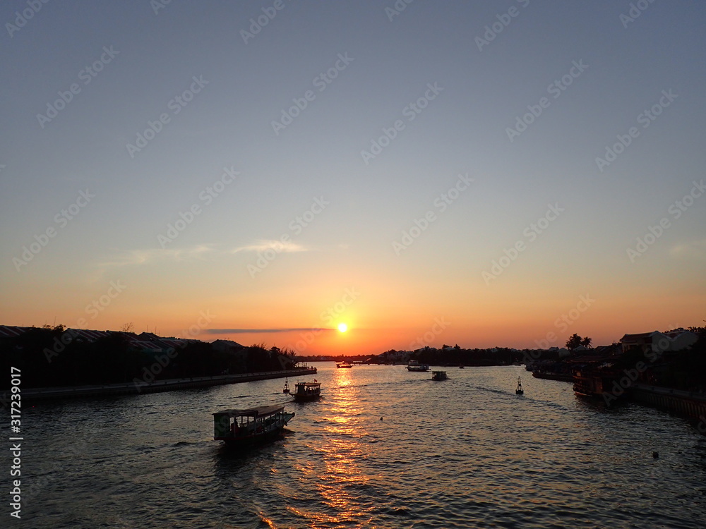世界遺産の街ホイアンの夕日 世界遺産の街ホイアンの夕日