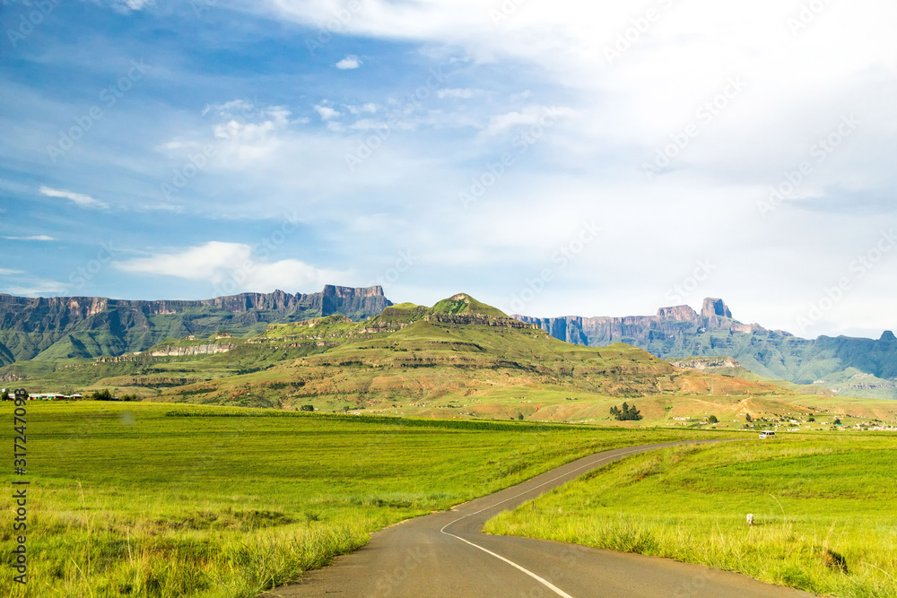 Street leading to the Amphitheatre of the Drakensberg mountains, Royal Natal National Park, South Africa