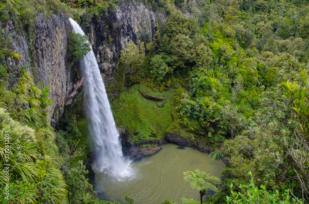 Bridal Veil Falls Waterfall in Waikato, New Zealand Bridal Veil Falls Waterfall in Waikato, New Zealand