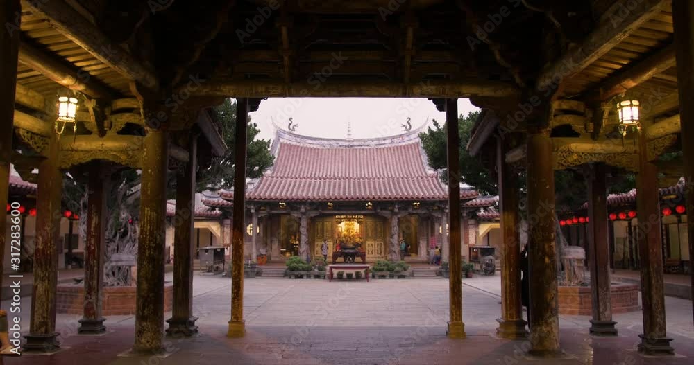 An old and traditional chinese temple in Lukang, Taiwan, Republic of China. An old and traditional chinese temple in Lukang, Taiwan, Republic of China.