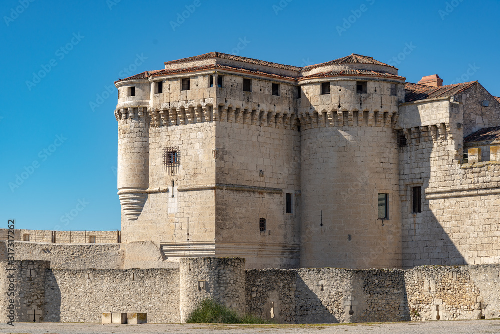 castillo del siglo XV en Cuellar Segovia, Esapña 