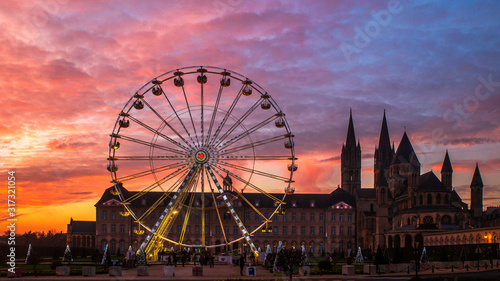 Wallpaper Mural Caen Torontodigital.ca