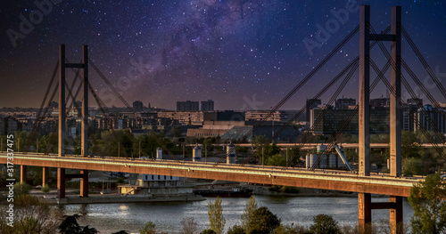 Fototapeta Naklejka Na Ścianę i Meble -  Cable bridge at night