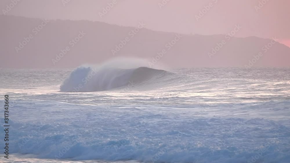 Powerfull ocean waves breaks on the shore Powerfull ocean waves breaks on the shore