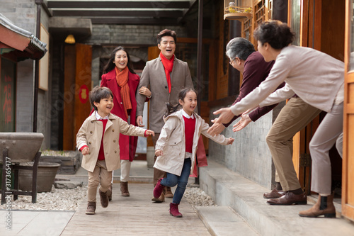 Wallpaper Mural Happy family celebrating Chinese New Year Torontodigital.ca