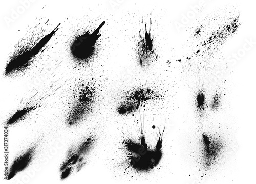 Fotografia Set of black ink brushes. Black ink splatter brushes