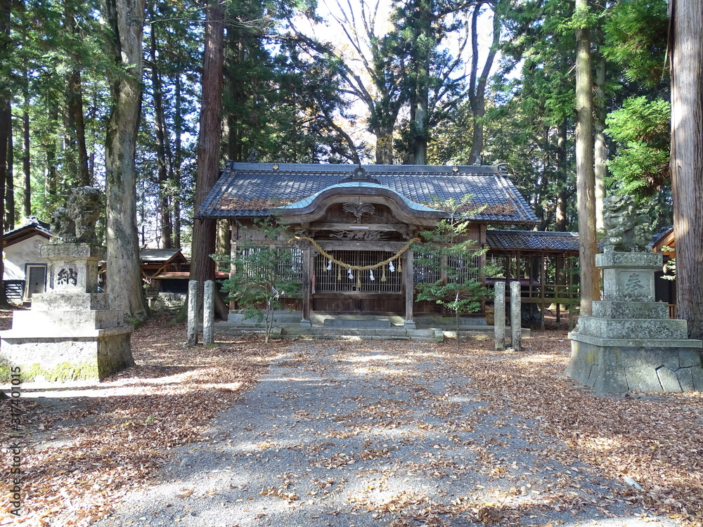 Naklejka premium 波多神社