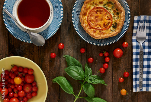 tea with tomato quiche