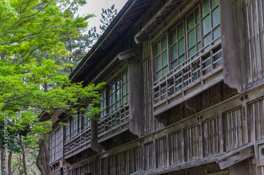 高山稲荷神社