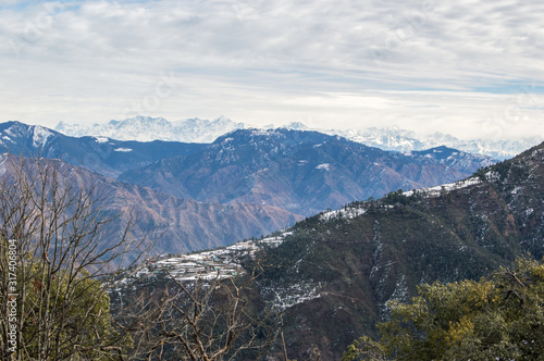 Hills and the Himalayas seen from Mussoorie, India © Gabriel